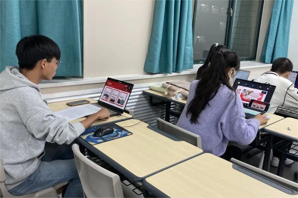信息與科技工程學(xué)院組織開(kāi)展暑期“三下鄉(xiāng)”社會(huì)實(shí)踐活動(dòng)宣講