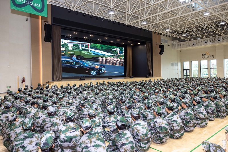 觀九三閱兵盛典，承八十載抗戰(zhàn)精神  ——西安科技大學(xué)高新學(xué)院組織師生觀看紀(jì)念中國人民抗日戰(zhàn)爭(zhēng)暨世界反法西斯戰(zhàn)爭(zhēng)勝利80周年大會(huì)實(shí)況轉(zhuǎn)播